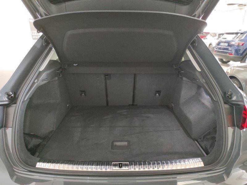 AUDI Q3 2ª serie - Q3 35 TDI quattro S tronic Business Advanced