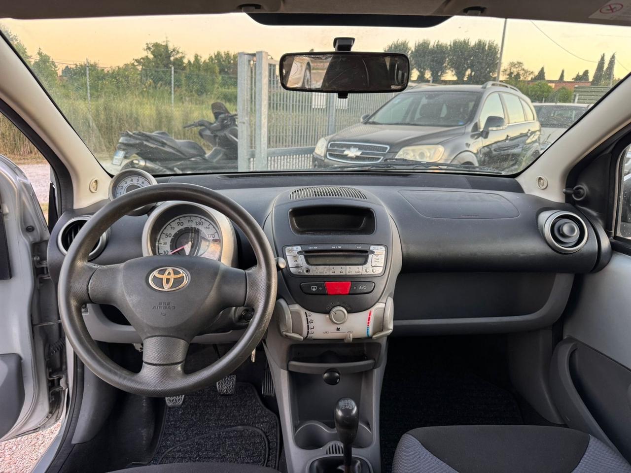 Toyota Aygo 1.0 12V VVT-i 5 porte