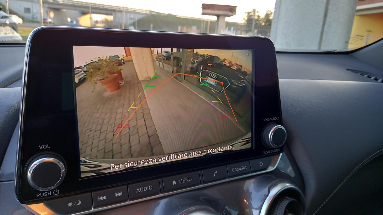 Nissan Juke 1.0 DIG-T 114 CV N-Connecta