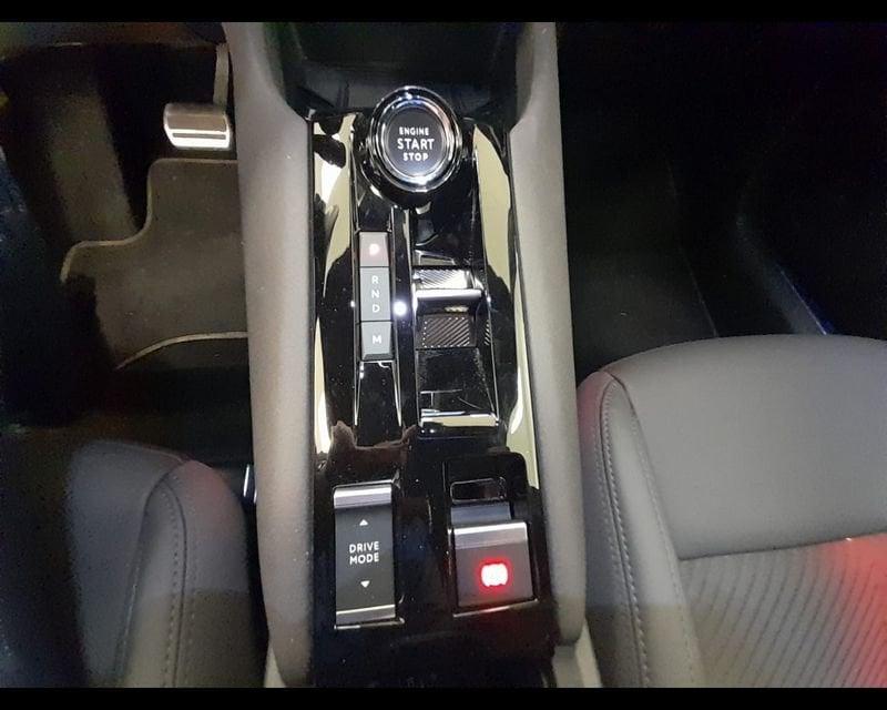 Alfa Romeo Junior Ibrida My25 Ibrida Q4 1.2 145cv Hybrid Edct6