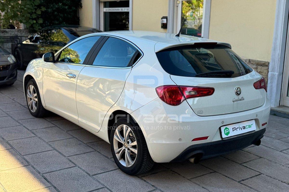 ALFA ROMEO Giulietta 2.0 JTDm-2 140 CV Distinctive