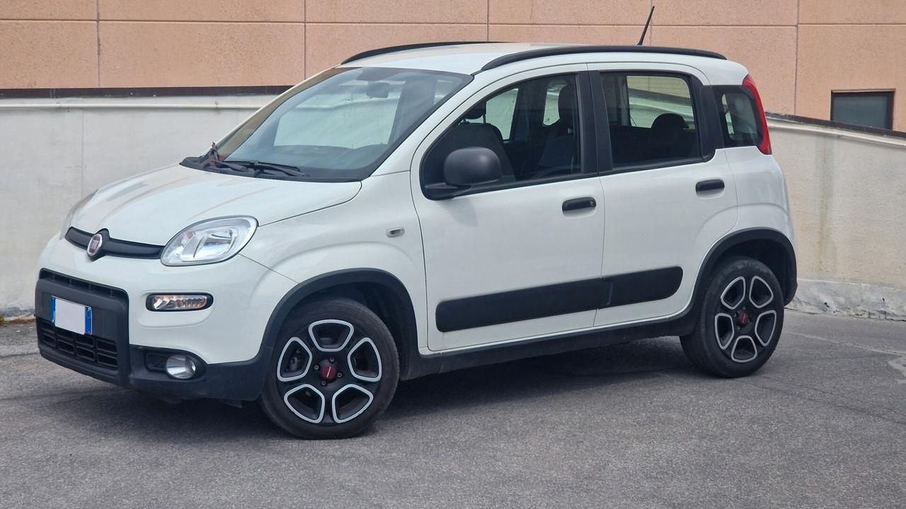 Fiat Panda Cross 1.0 FireFly S&S Hybrid