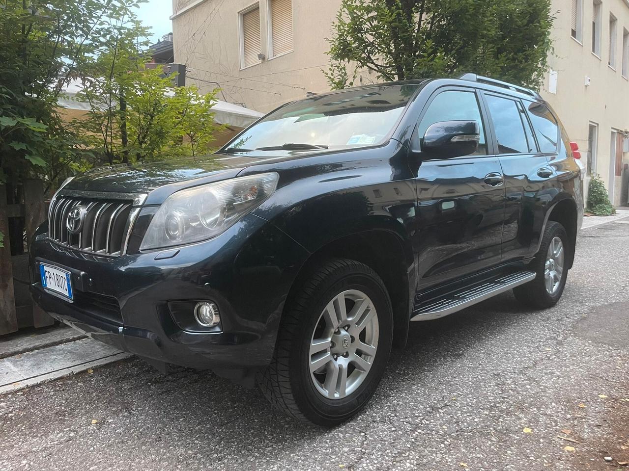 TOYOTA LAND CRUISER J150 3.0 D-4D 190CV 6MARCE