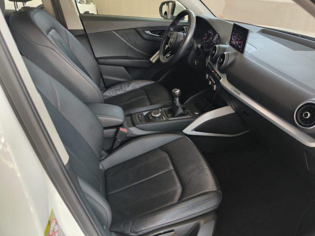 AUDI Q2 30 TDI Business Sport