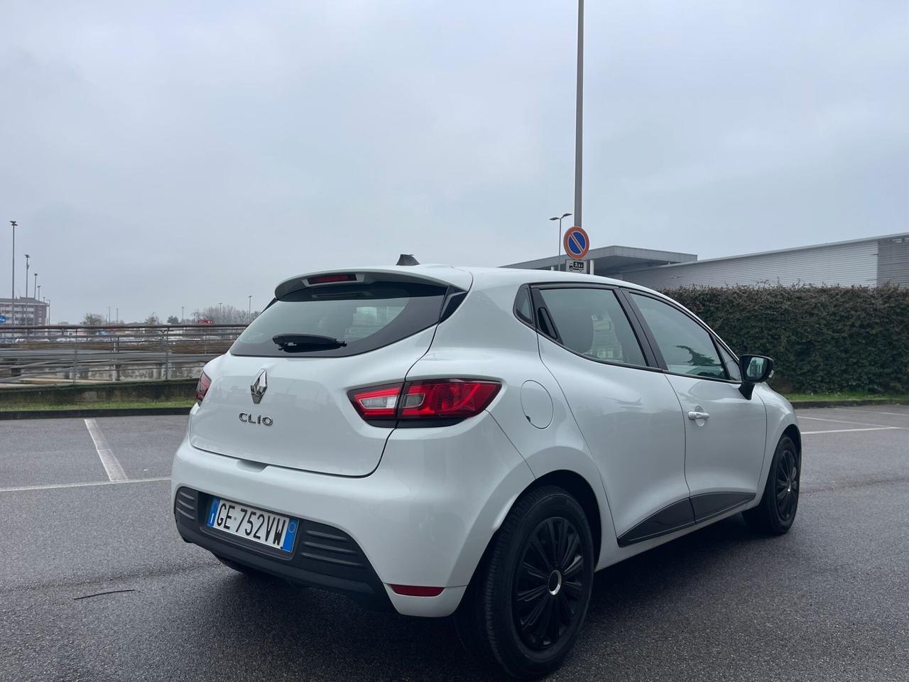 Renault Clio 1.2 75CV 5 porte Life