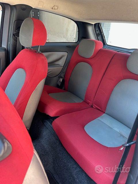 Lancia Ypsilon per neopatentati