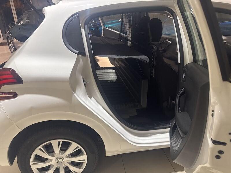 Peugeot 208 BlueHDi 100 S&S 5 porte Van Active 5.500 + IVA