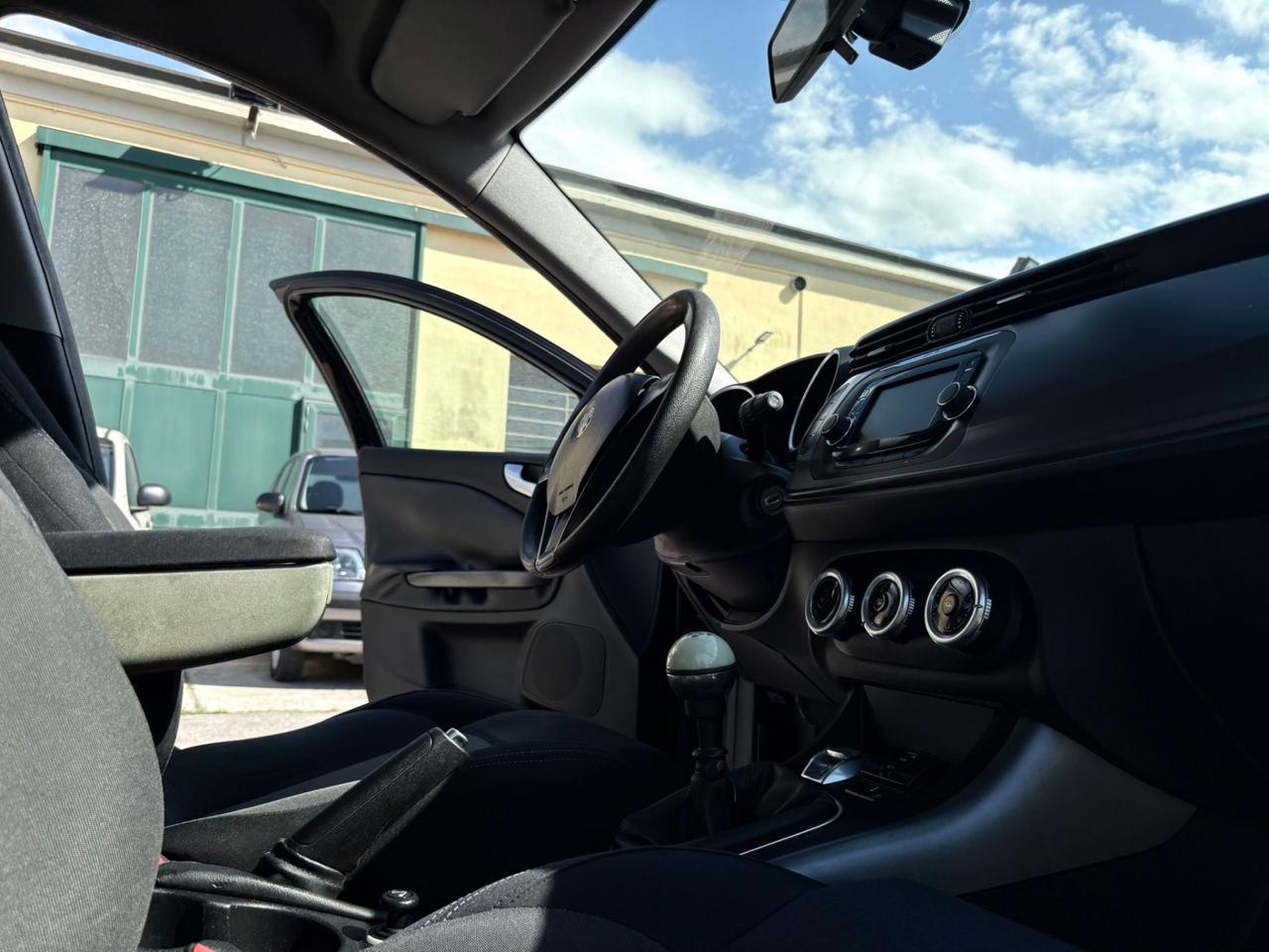 Alfa Romeo Giulietta 1.6 JTDm-2 105 CV Progression
