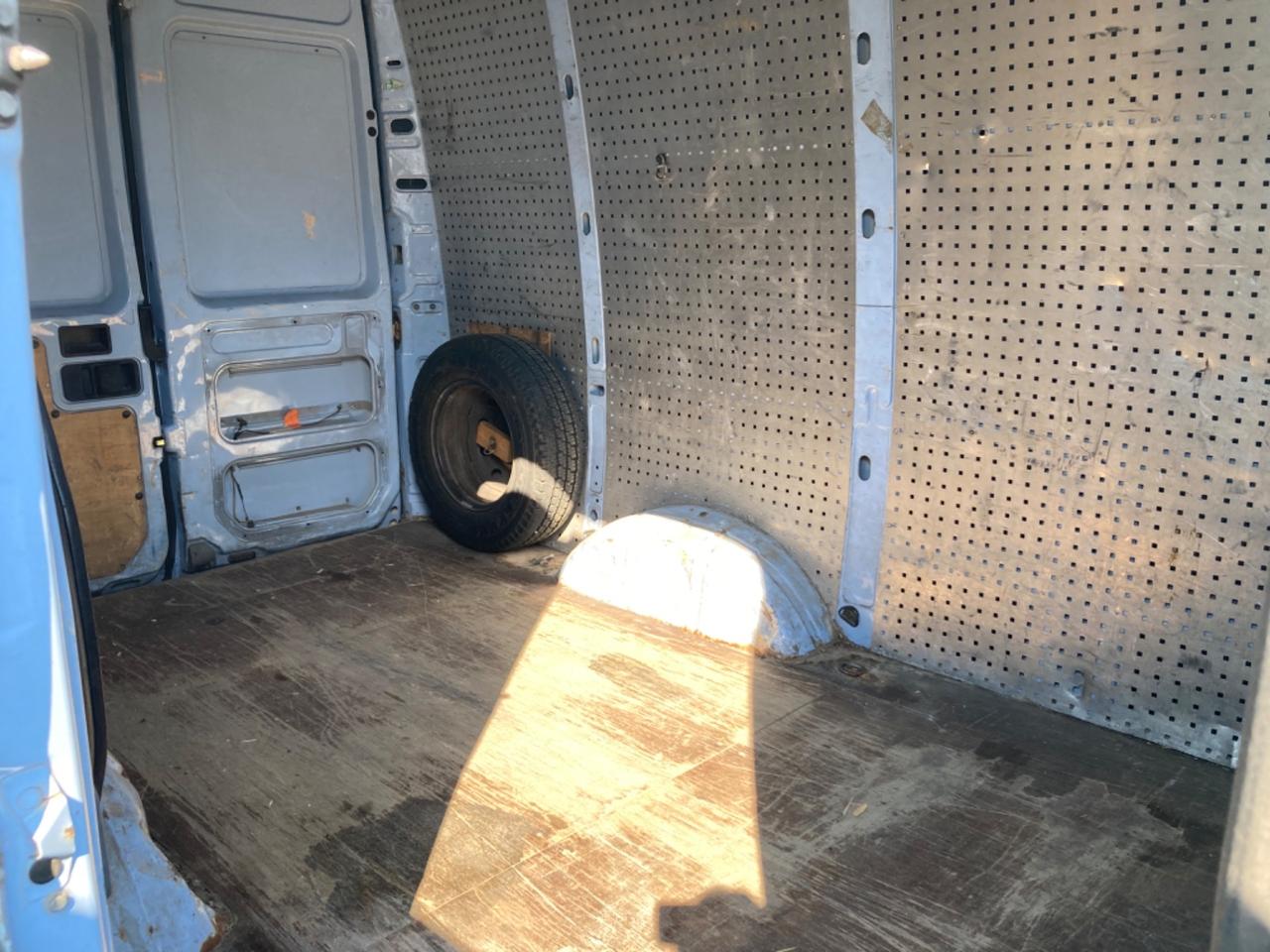 IVECO DAILY 2.3 UNIJET (TETTO ALTO) 3 POSTI