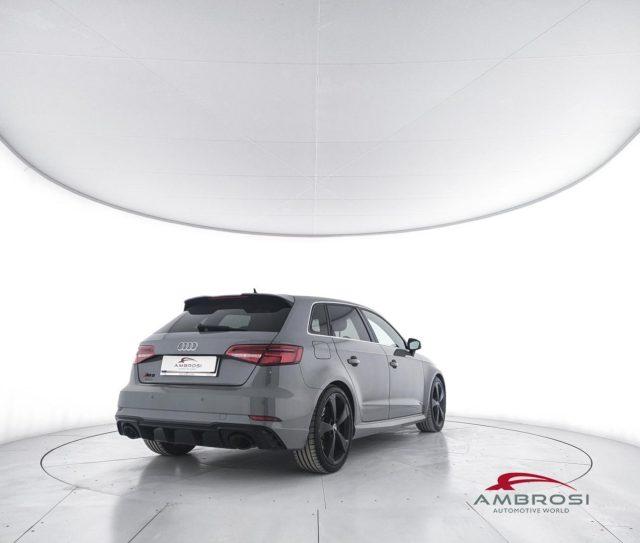 AUDI RS3 3 2.5 TFSI quattro S tronic