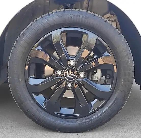 Citroen C1 VTi 72 ETG 5 porte Shine