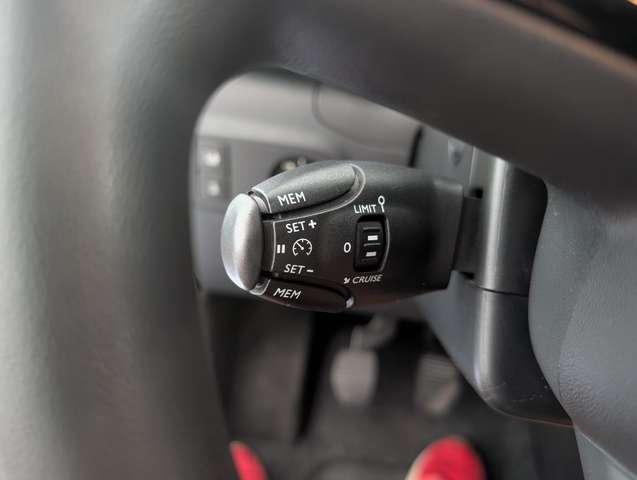 Citroen C3 C3 III 2017 1.6 bluehdi Shine s
