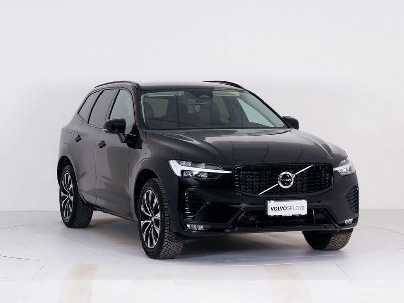 Volvo XC60 B4 automatico Plus Dark