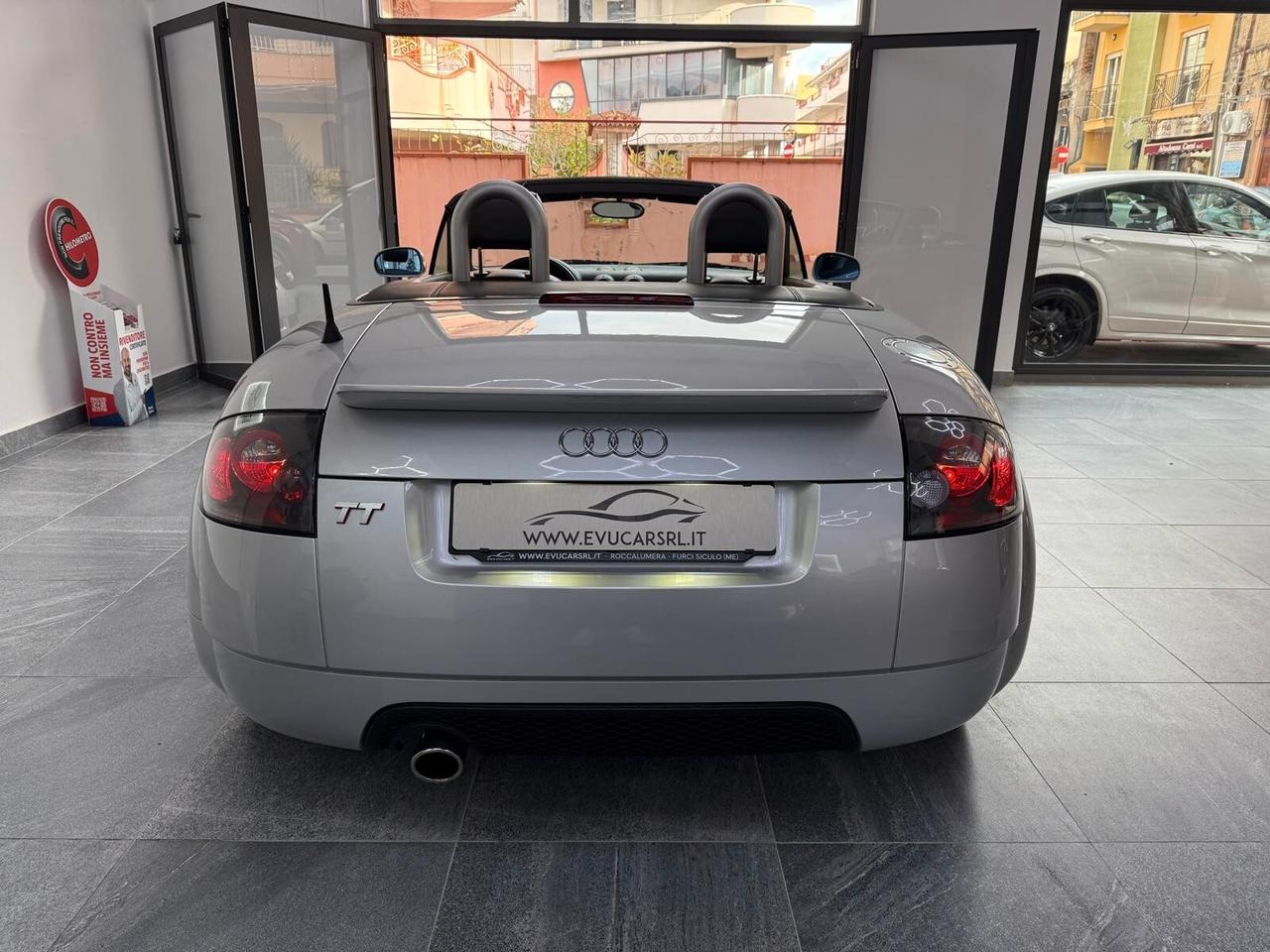 Audi TT Roadster 1.8 T 20V 179 CV cat
