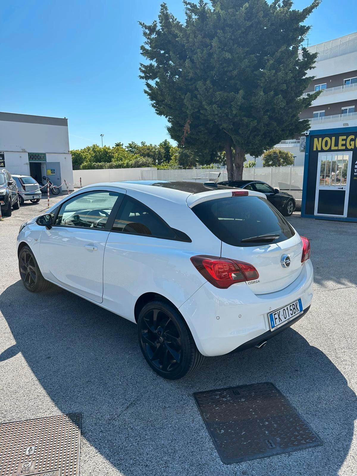 Opel Corsa 1.3 CDTI Coupé b-Color
