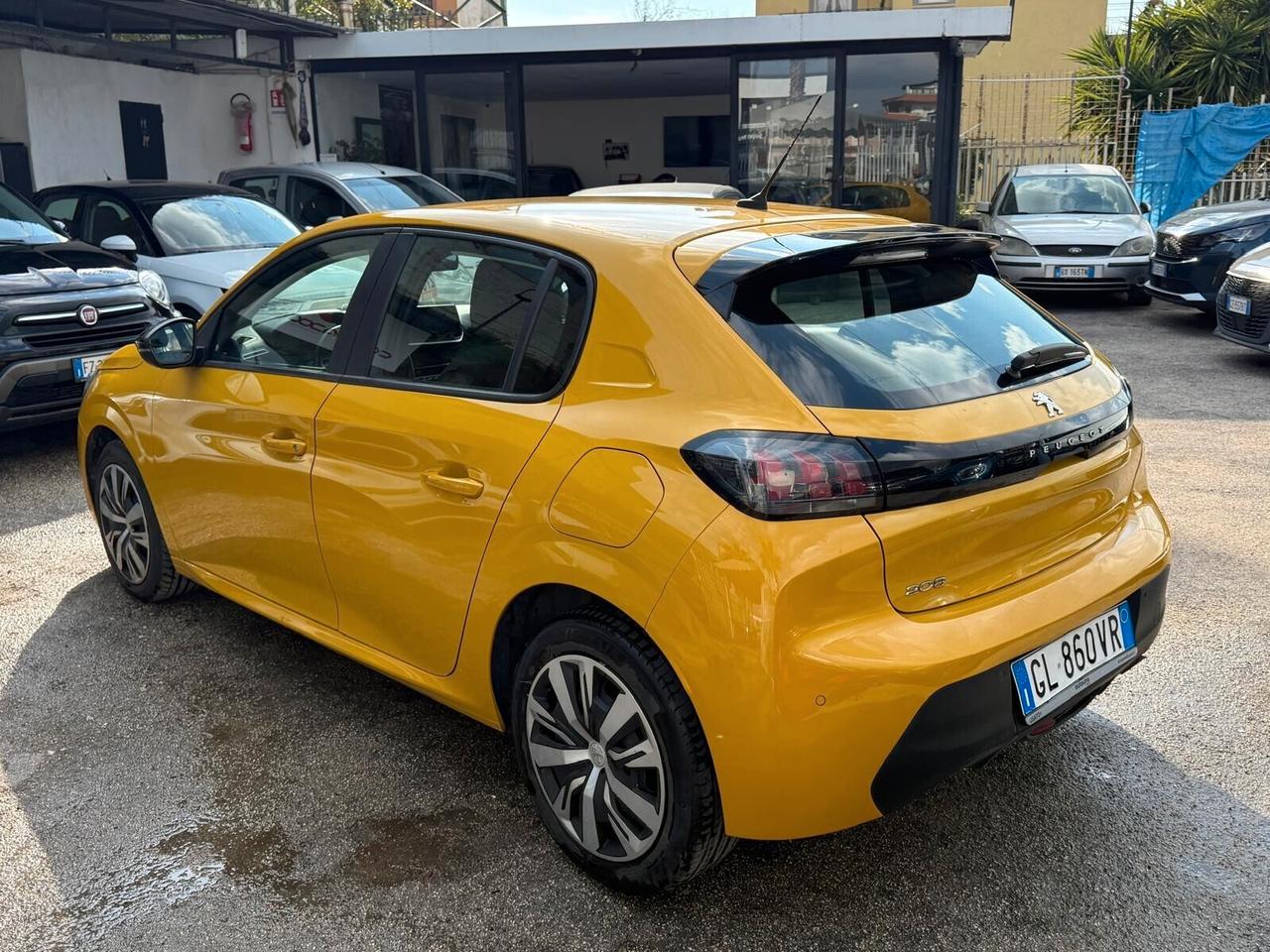 PEUGEOT 208 1.5 DIESEL 2022 ALLURE PACK 76000KM