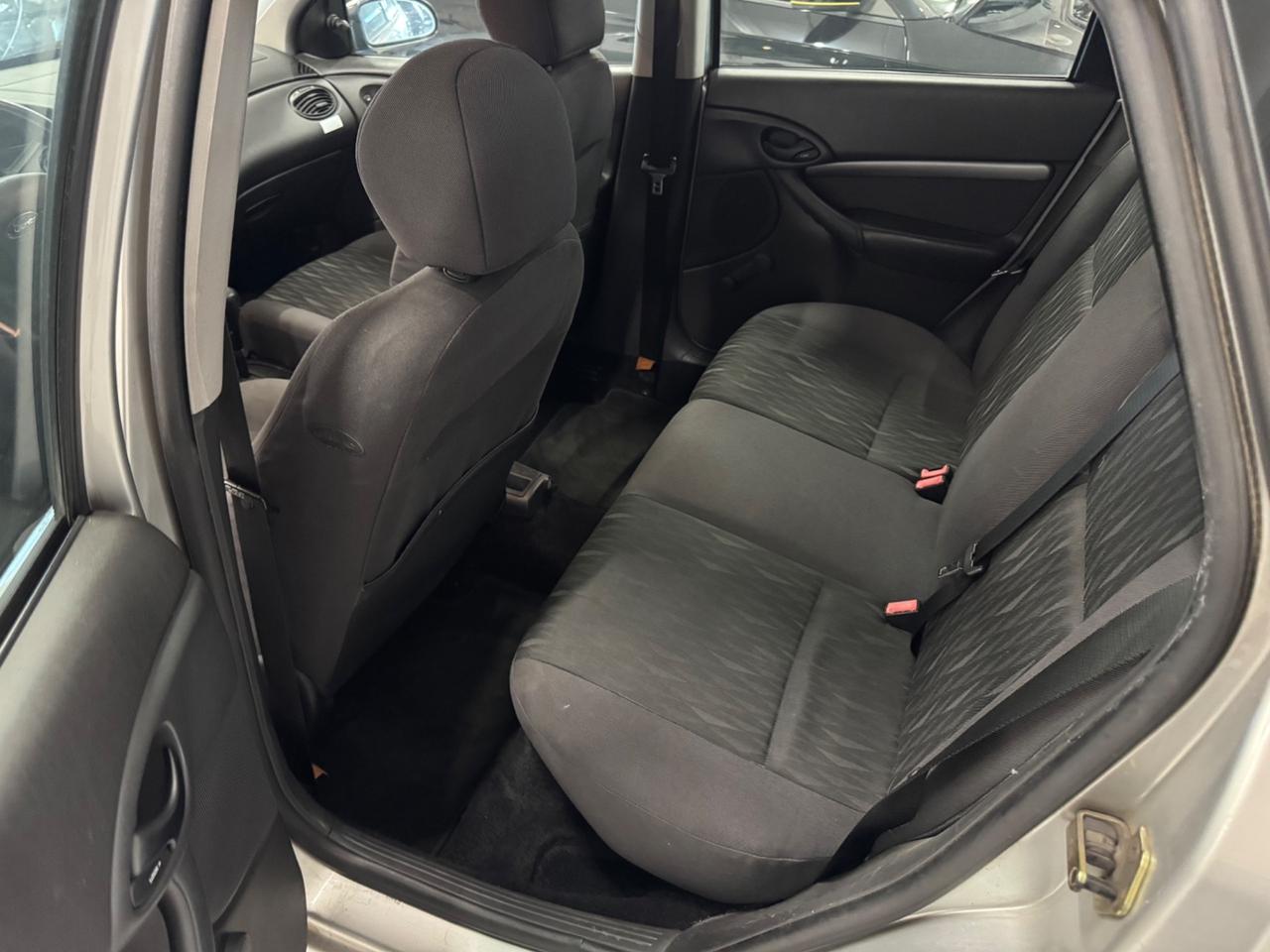 Ford Focus 5p AUTOMATICA - NEOPATENTATI - GPL - ASI