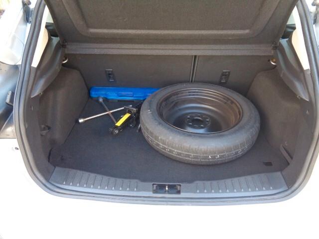 Ford Focus 1.6 120 CV GPL Plus NESSUN VINCOLO DI FINANZIAMENTO