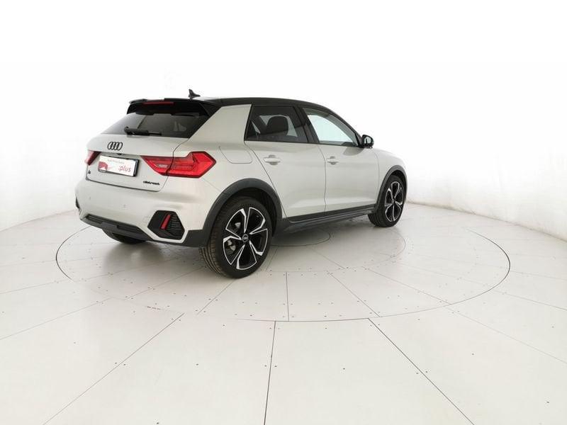 Audi A1 allstreet 30 1.0 tfsi Identity Contrast 116cv s tronic