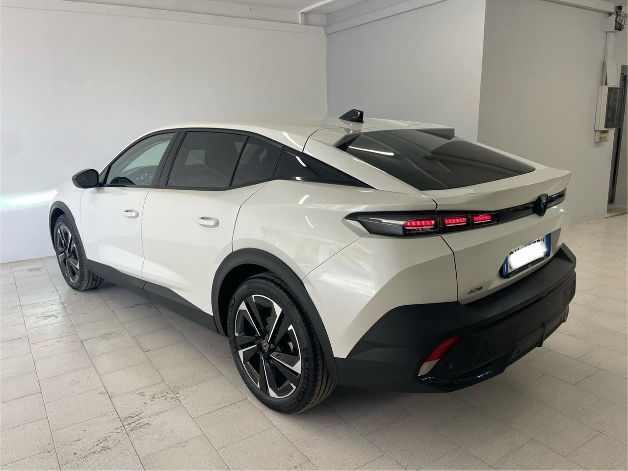 Peugeot 408 PureTech 130 S&S EAT8 Allure km 8.000
