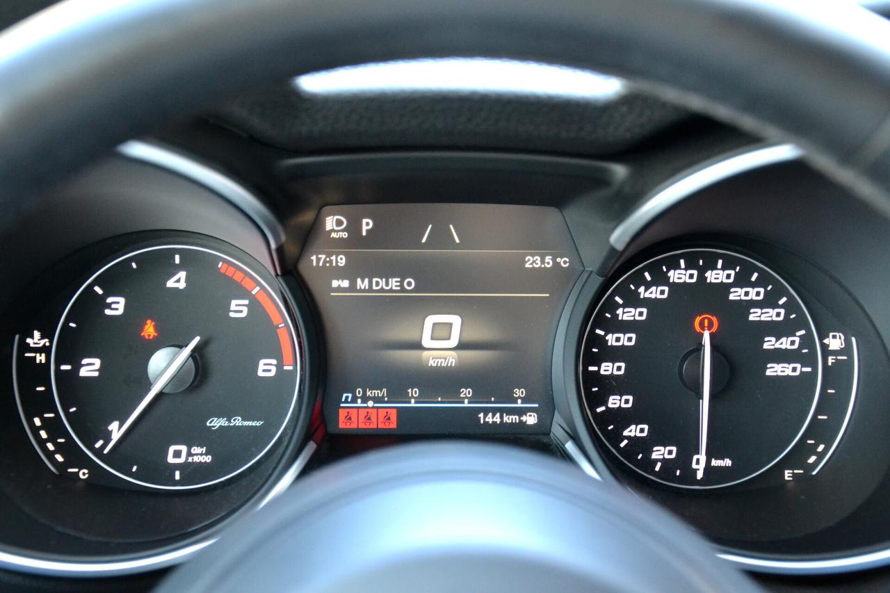 Alfa Romeo Stelvio 2.2 190CV AT8 Q4 SPRINT **PAD.F1-LED-NAV-RETROCAM*