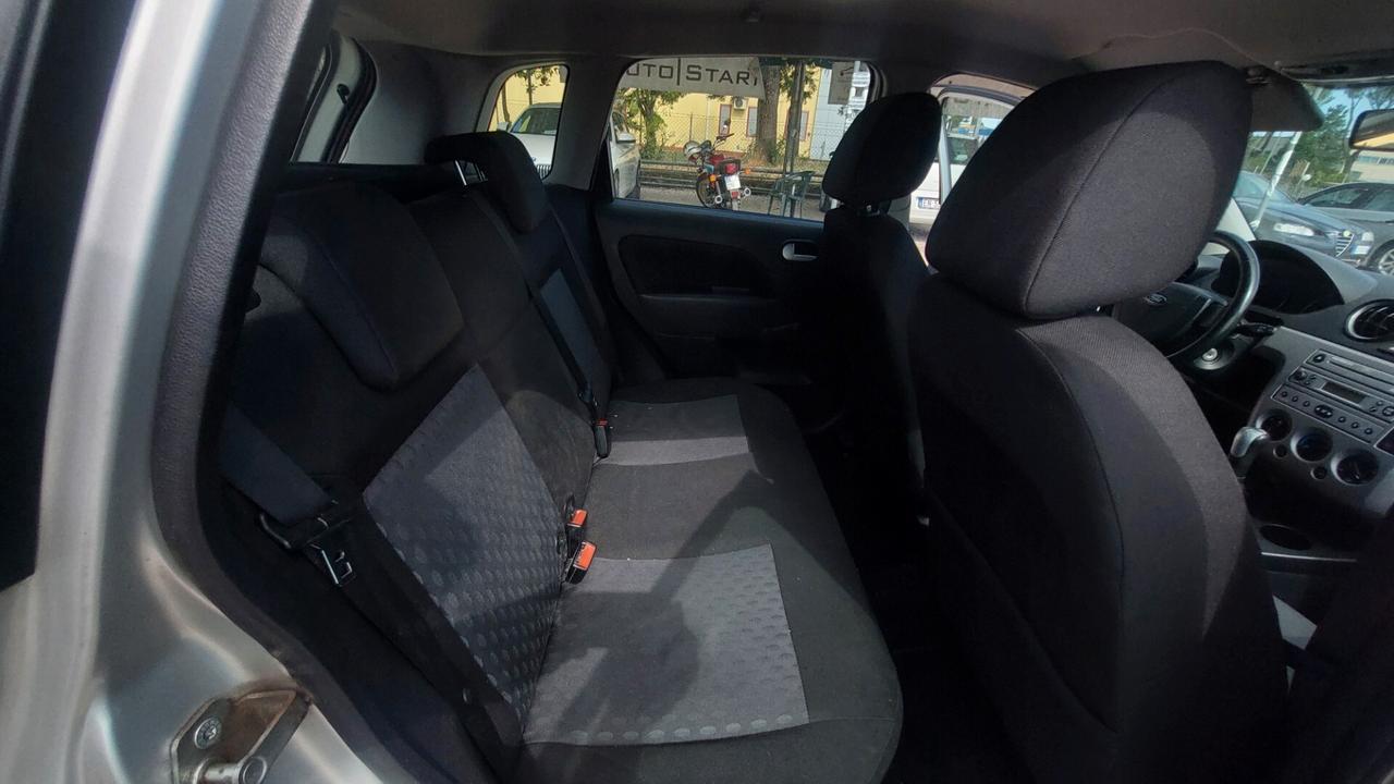 Ford Fiesta ghia 1200 GPL