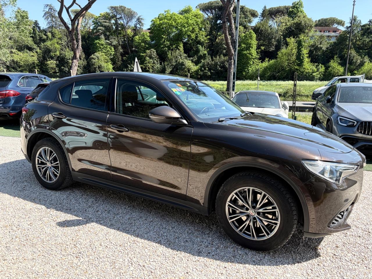 Alfa Romeo Stelvio 2.2 Turbodiesel 160 CV AT8 RWD Business