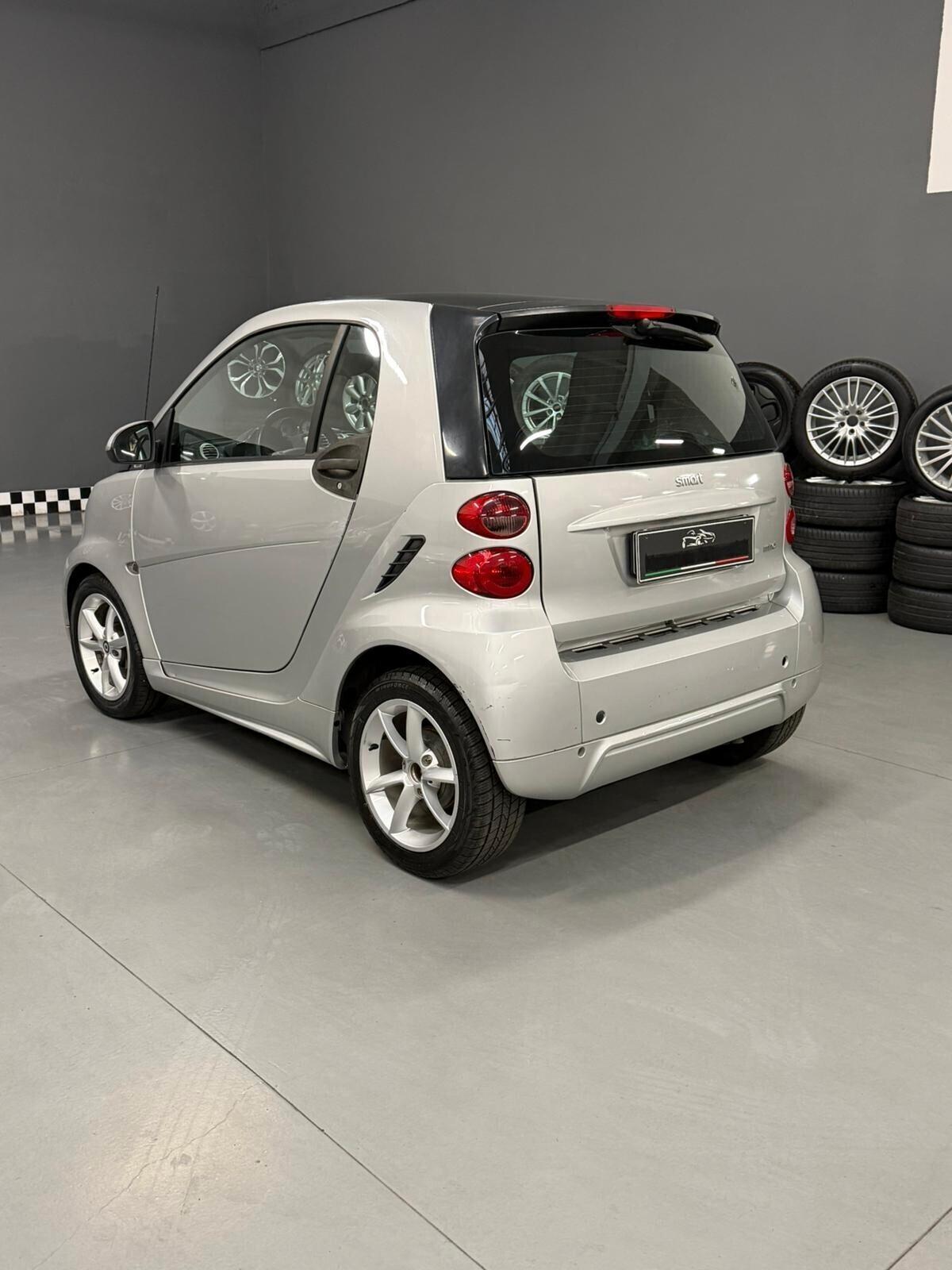 Smart ForTwo 1000 52 kW MHD coupé pulse