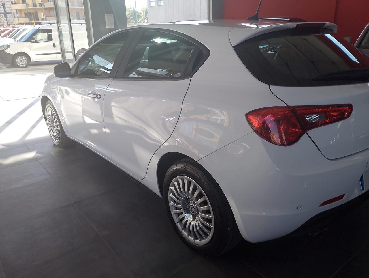Alfa Romeo Giulietta 1.6 JTDm 120 CV
