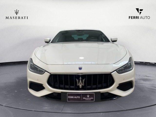 MASERATI Ghibli 2.0 330 CV 2WD MHEV Gransport