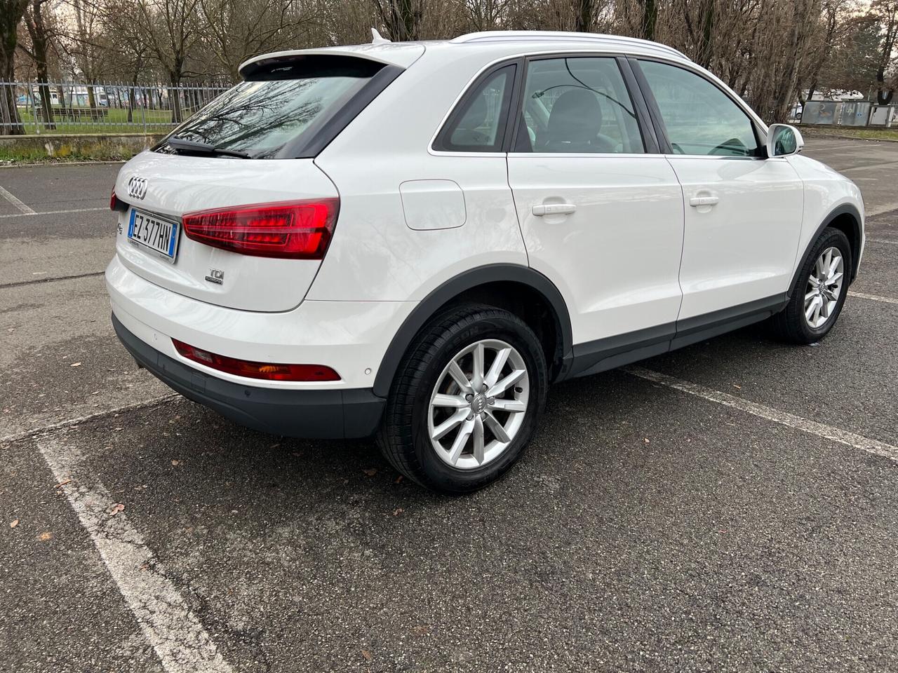 Audi Q3 2.0 TDI 150 CV quattro S tronic Sport