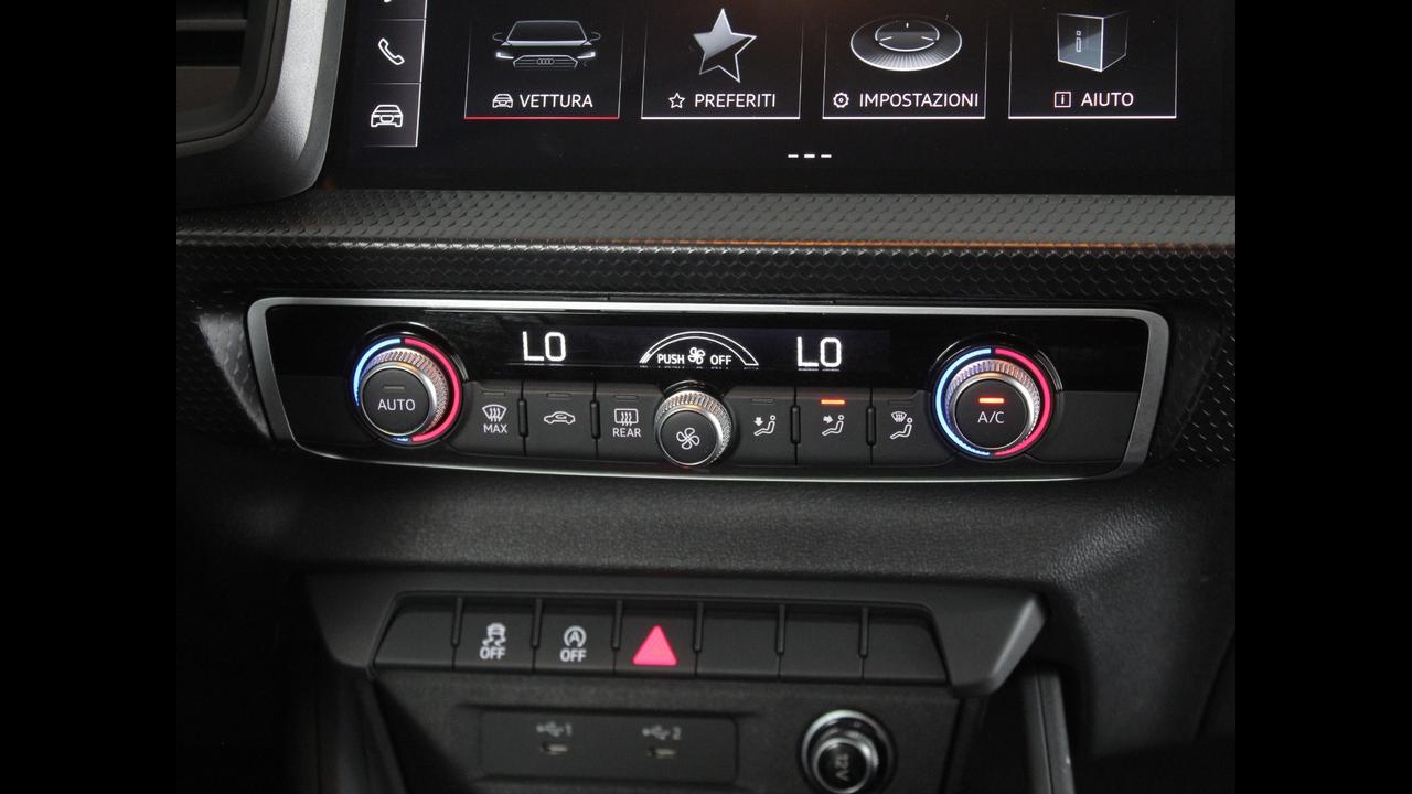 AUDI A1 II 2022 allstreet - A1 allstreet 30 1.0 tfsi Admired 110c