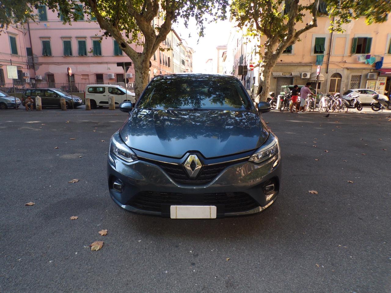 RENAULT CLIO INTENS 1 PROPRIETARIO | 85.500 KM | NOV.2019 BOOK SERVICE RENAULT | NEOPATENTATI