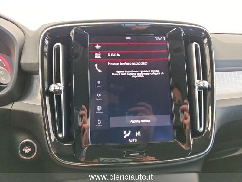 Volvo XC40 D4 AWD Geartronic Momentum