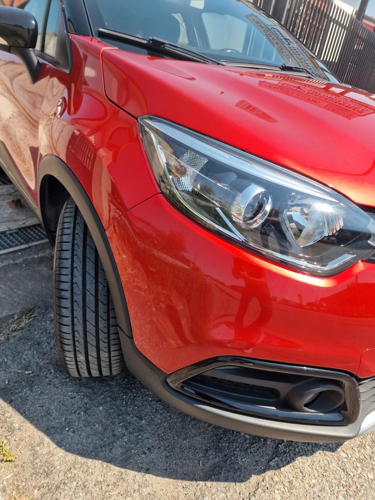 Renault Captur TCe 12V 90 CV UNICPR/ CATENA OK.