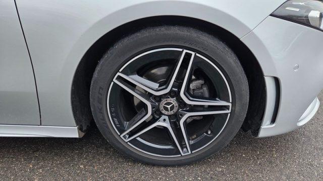 MERCEDES-BENZ A 200 Premium Amg PERMUTE UNICOPROPRIETARIO