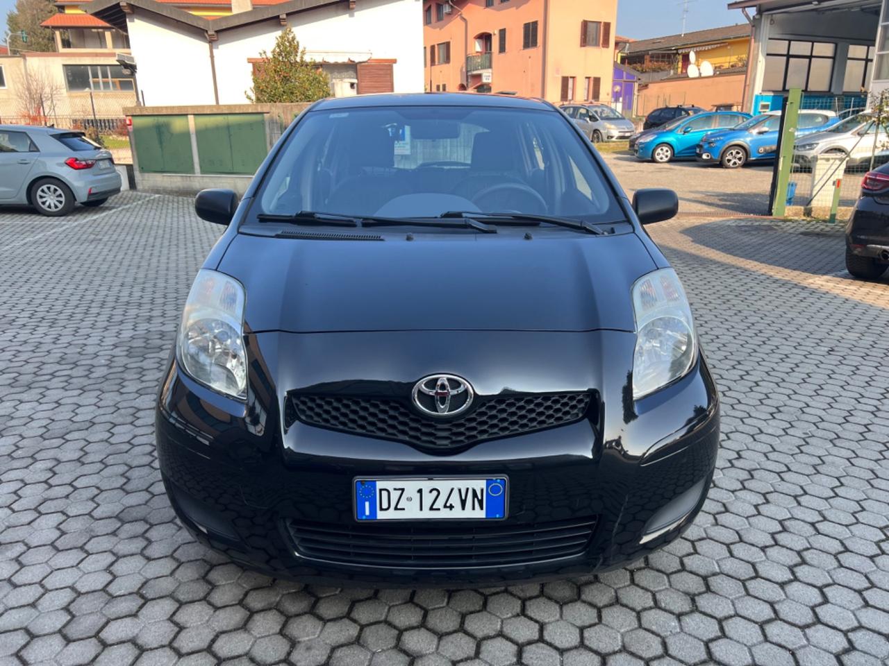 Toyota Yaris 1.4 D-4D DPF 5 porte Now