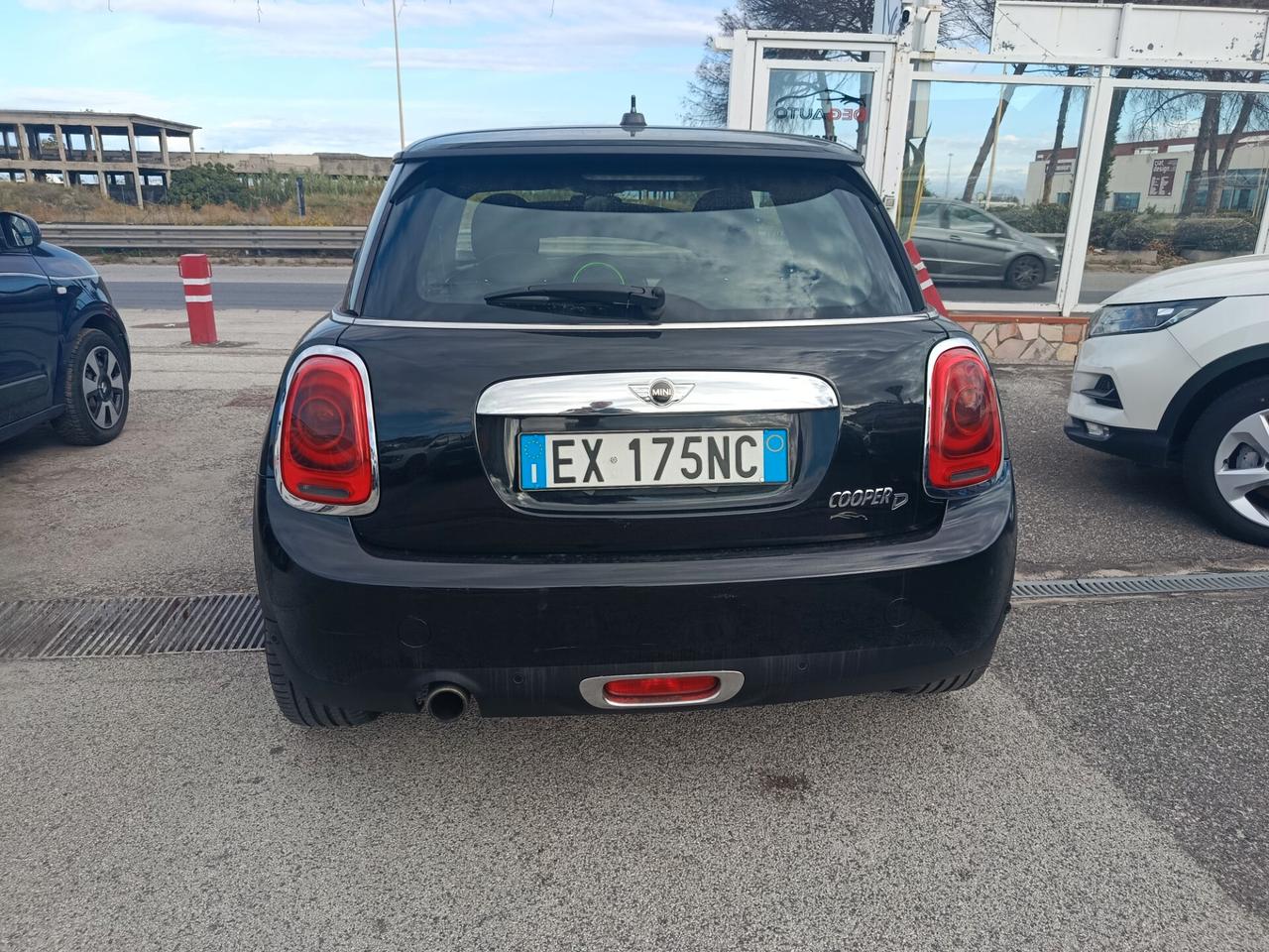 Mini 1.5 One D Business