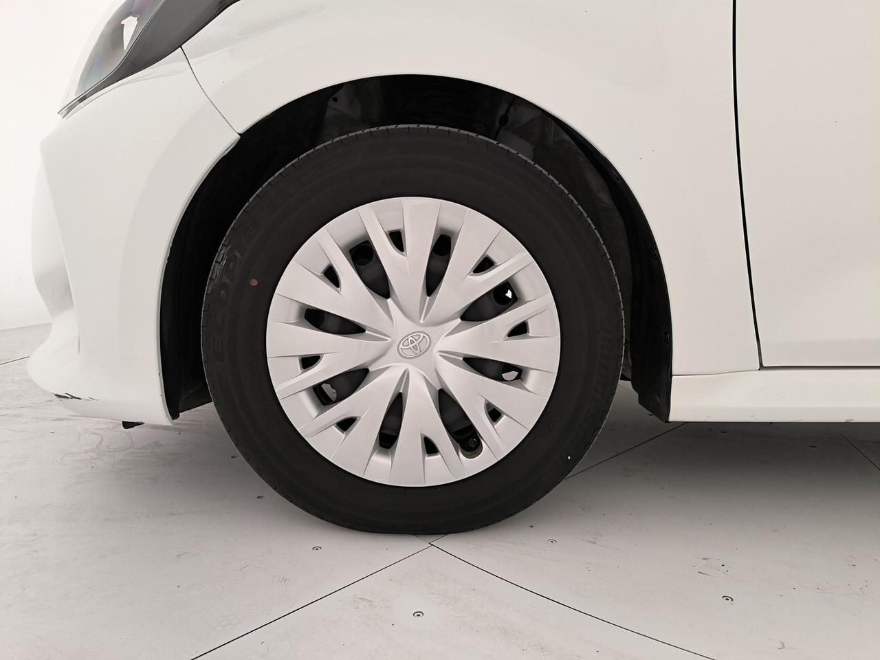 Toyota Yaris 1.0 active