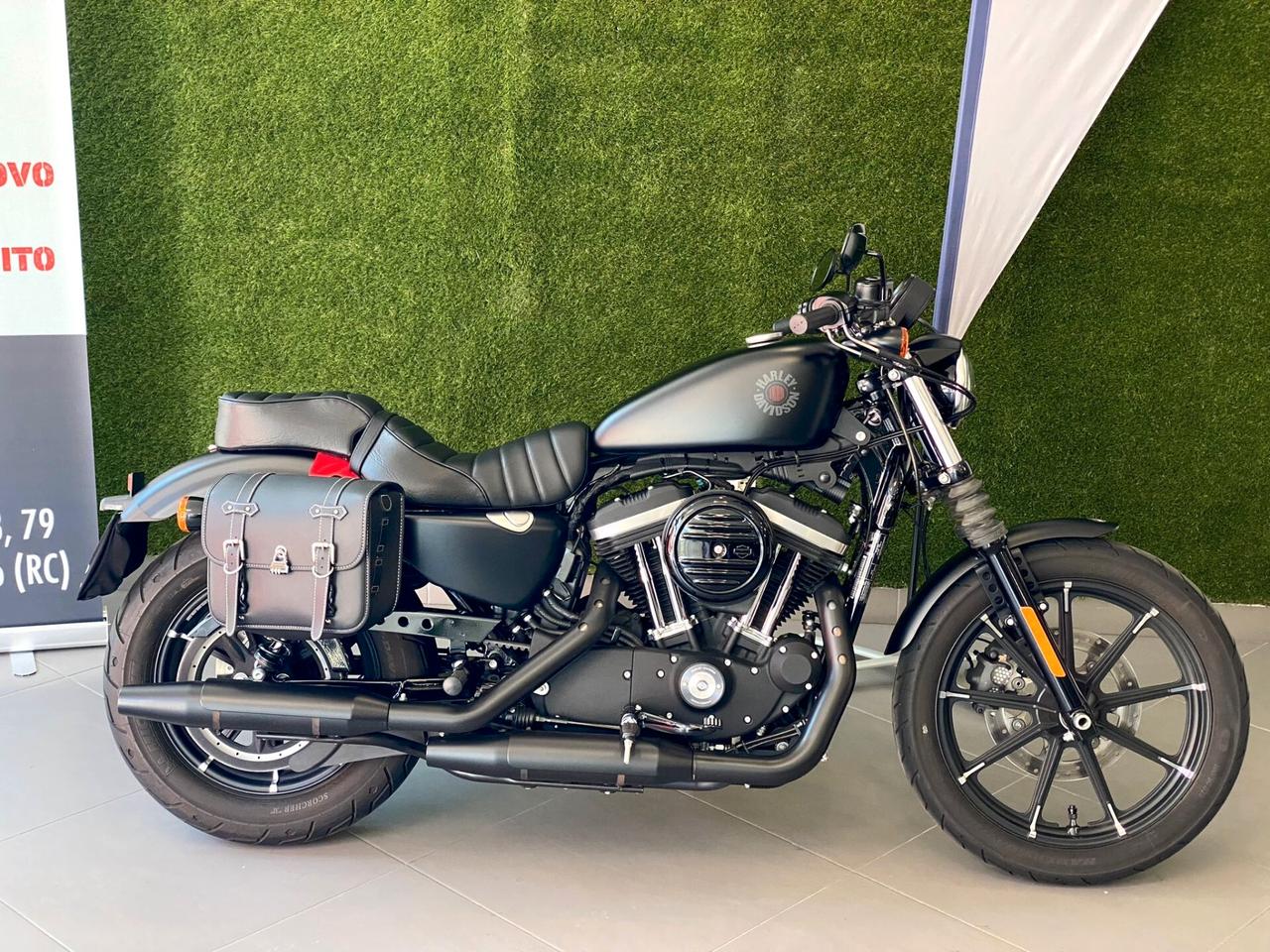 Harley-Davidson Sportster Iron 883 -COME NUOVA