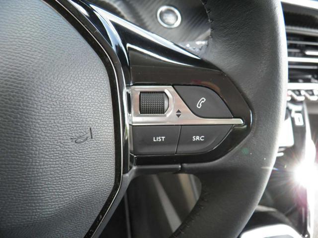 PEUGEOT 2008 PureTech 100 S&S Allure