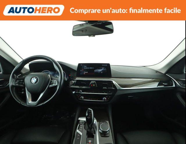 BMW 530 d xDrive 249CV Touring Luxury