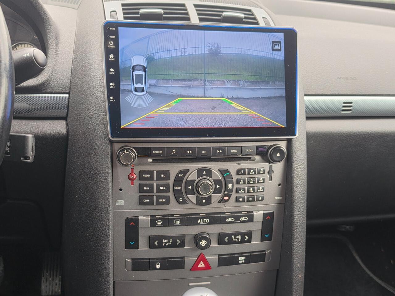 Peugeot 407 2.0 HDi Confort