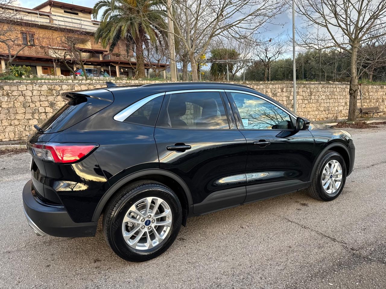 Ford Kuga 1.5 EcoBlue 120 CV aut. 2WD Titanium Business