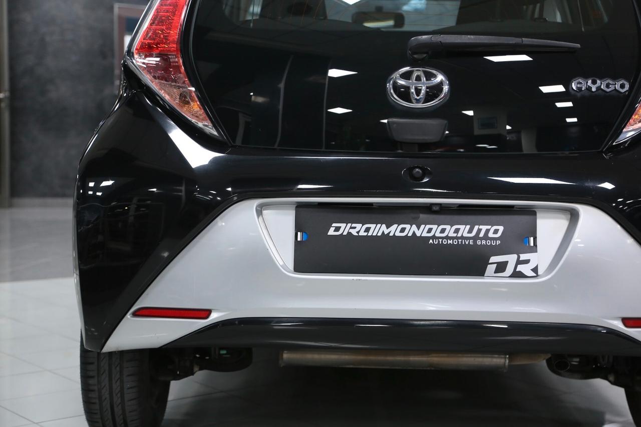 Toyota Aygo 1.0 VVT-i 69 cv x-play