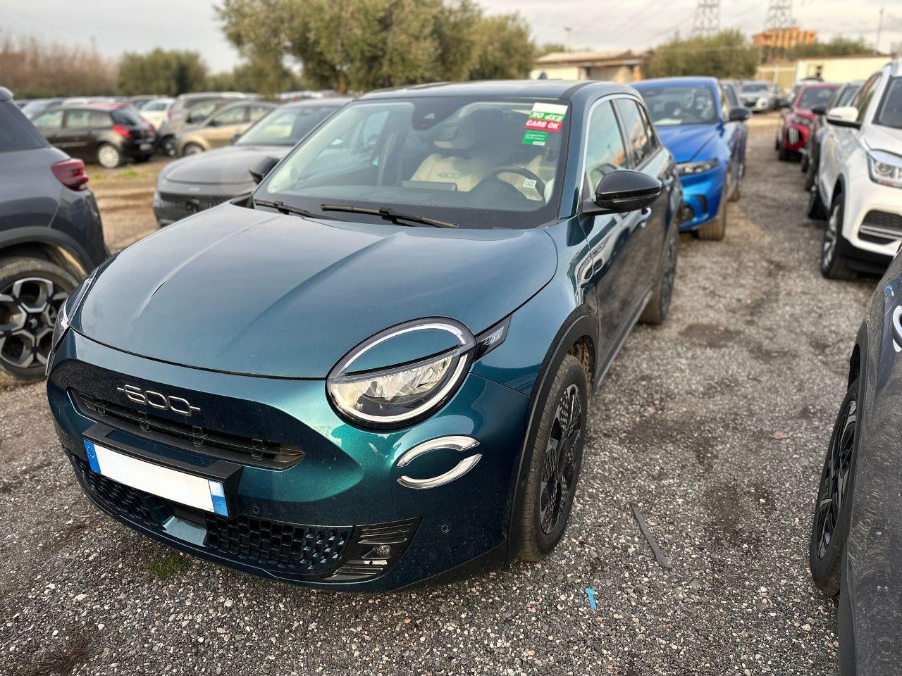 FIAT 600 IV 2023 - 600 1.2 hybrid La Prima 110cv auto