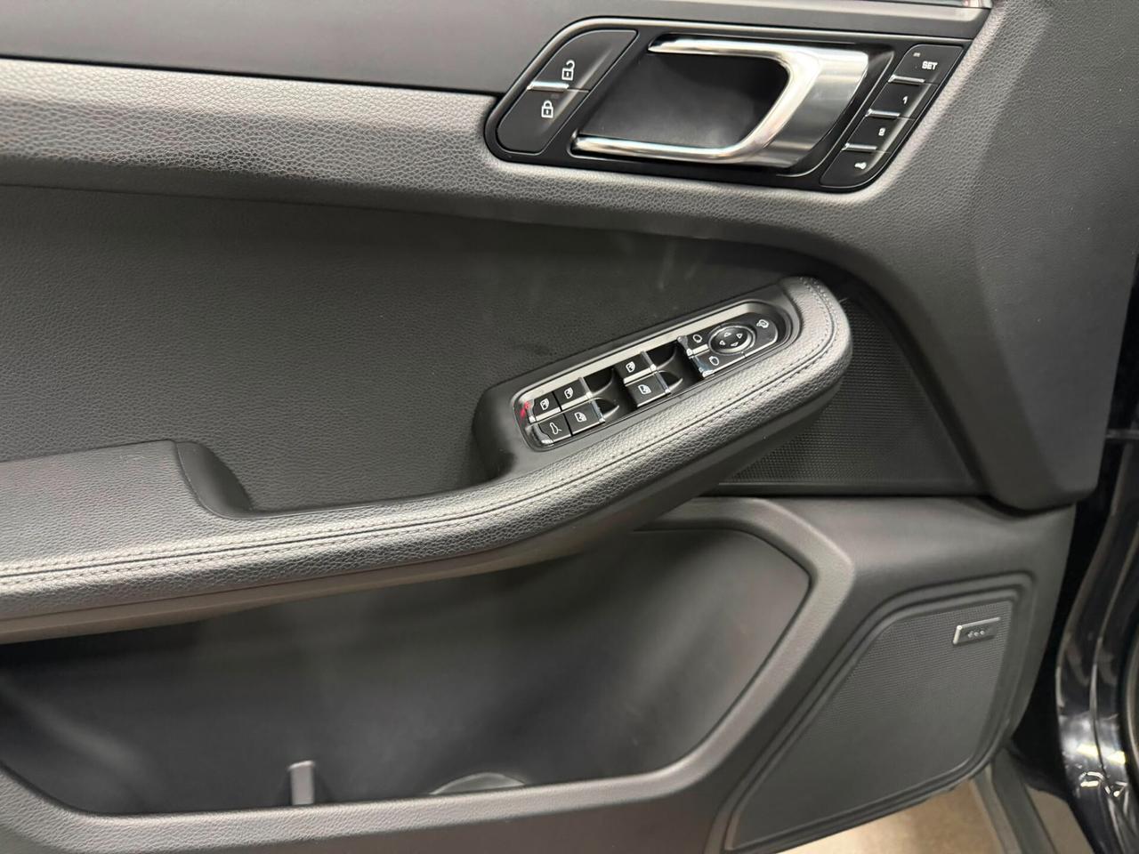 Porsche Macan 2.0 265CV PDK-21"-TETTO-ACC-CHRONO SPORT