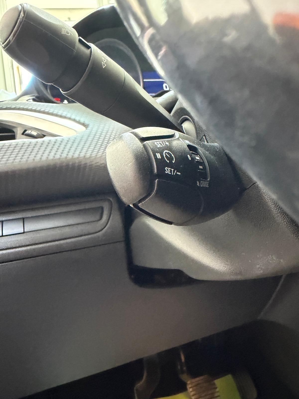 Peugeot 208 PureTech 82 5 porte Access