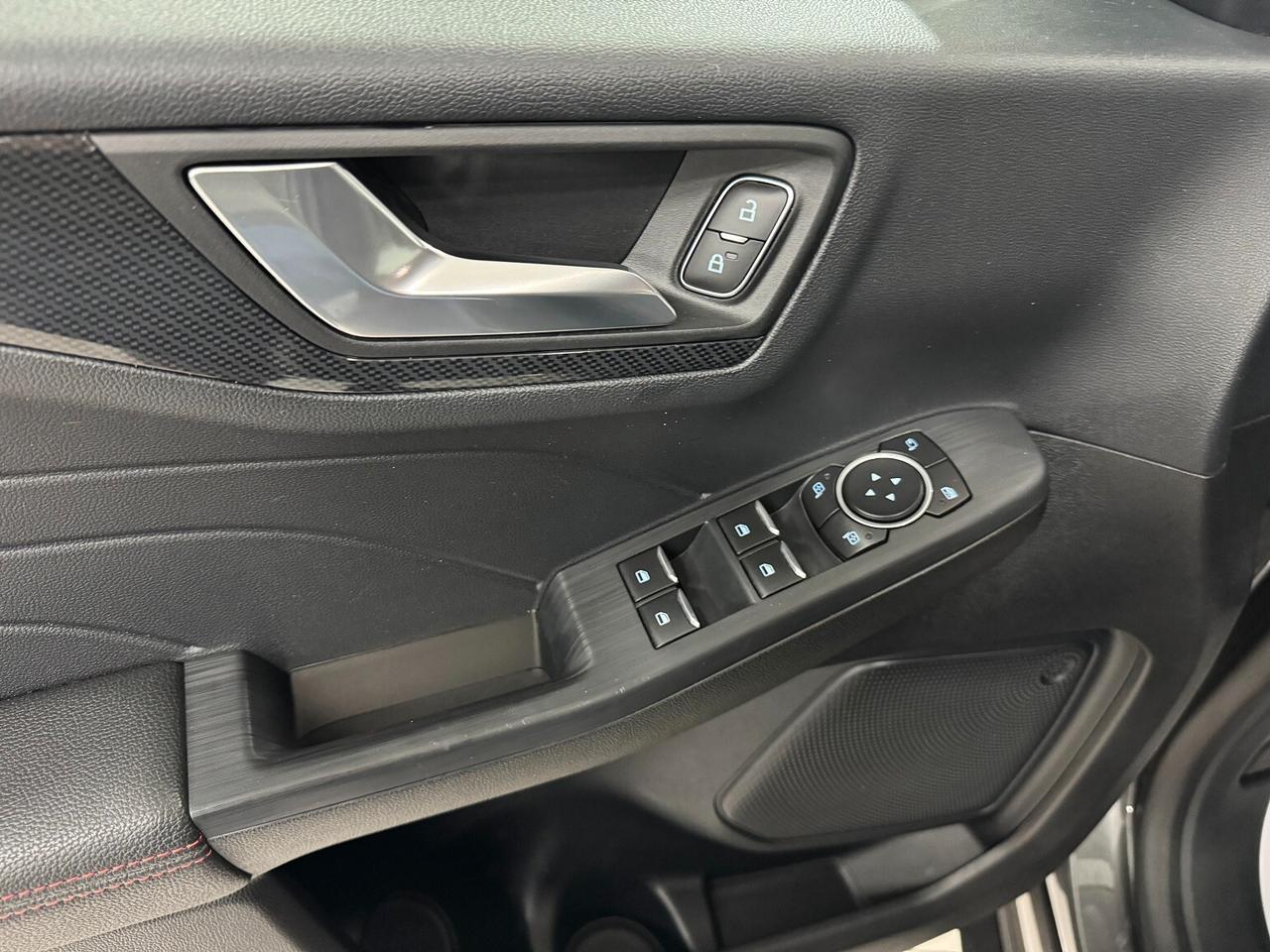 Kuga 1.5EcoBlue 120CV ST-Line TELECAMERA BELLA