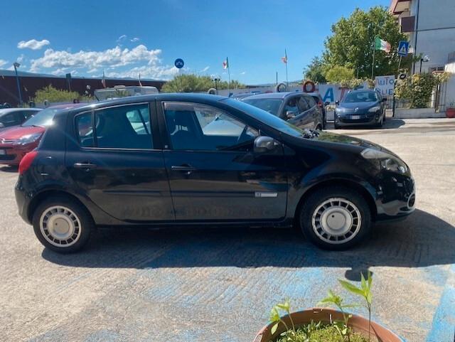 Renault Clio 1.2 16V 5 porte GPL Dynamique